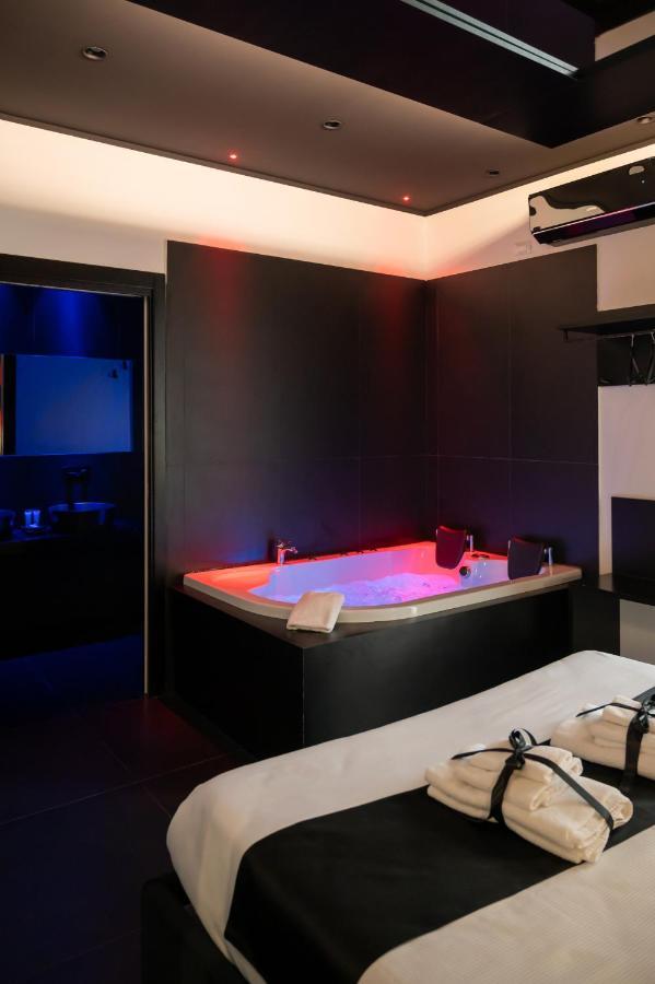 Maximum Hub Suite&spa Alojamento de Acomodação e Pequeno-almoço Palermo