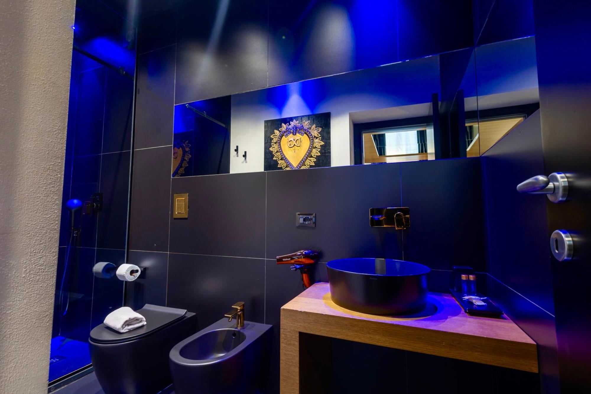 Maximum Hub Suite&spa Alojamento de Acomodação e Pequeno-almoço
