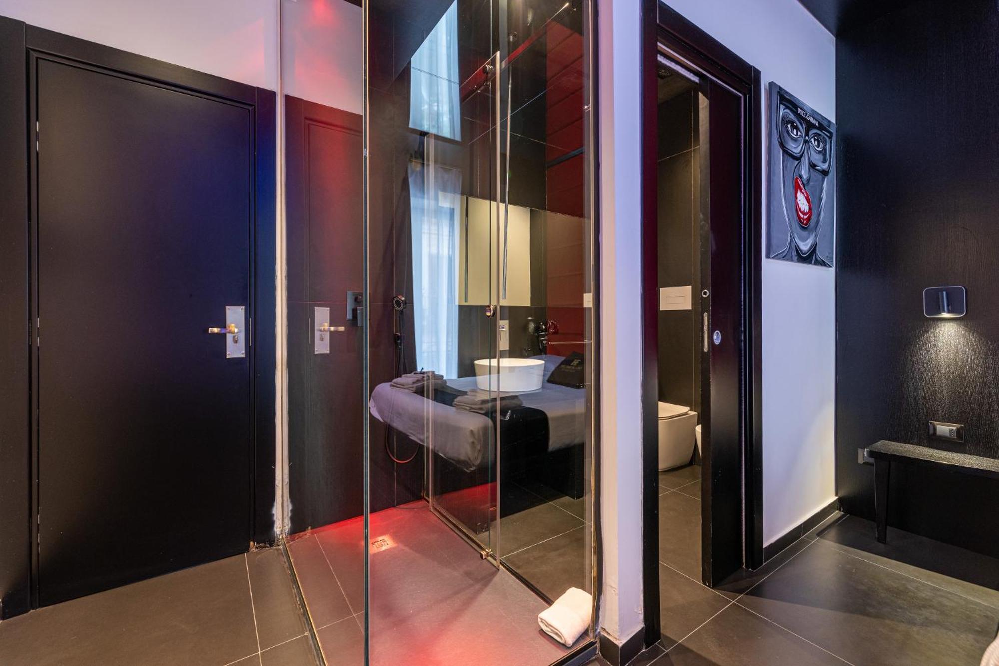 Alojamento de Acomodação e Pequeno-almoço Maximum Hub Suite&spa 2*