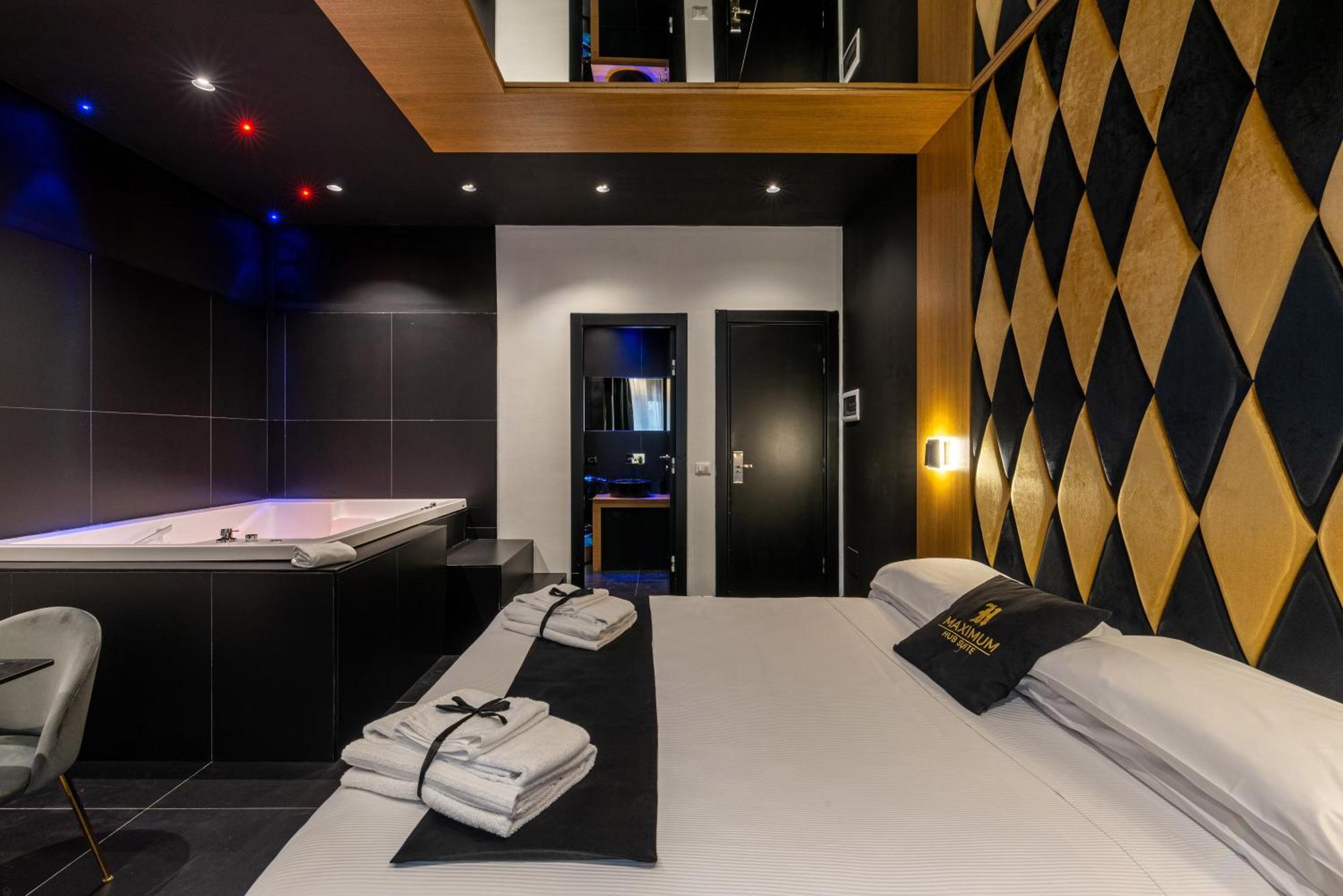 Alojamento de Acomodação e Pequeno-almoço Maximum Hub Suite&spa