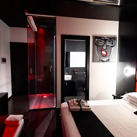 Maximum Hub Suite&Spa Palermo Exterior photo