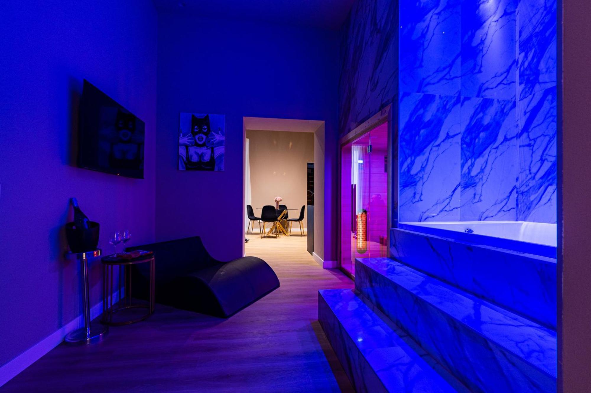 Bed and breakfast Maximum Hub Suite&spa 2*