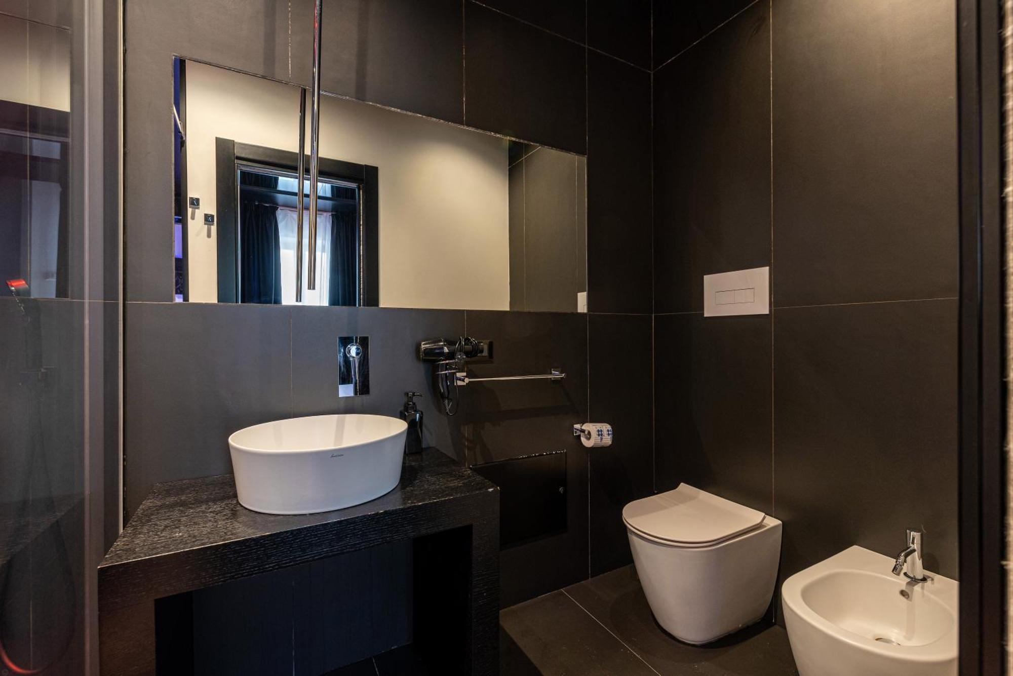 Maximum Hub Suite&spa 2*