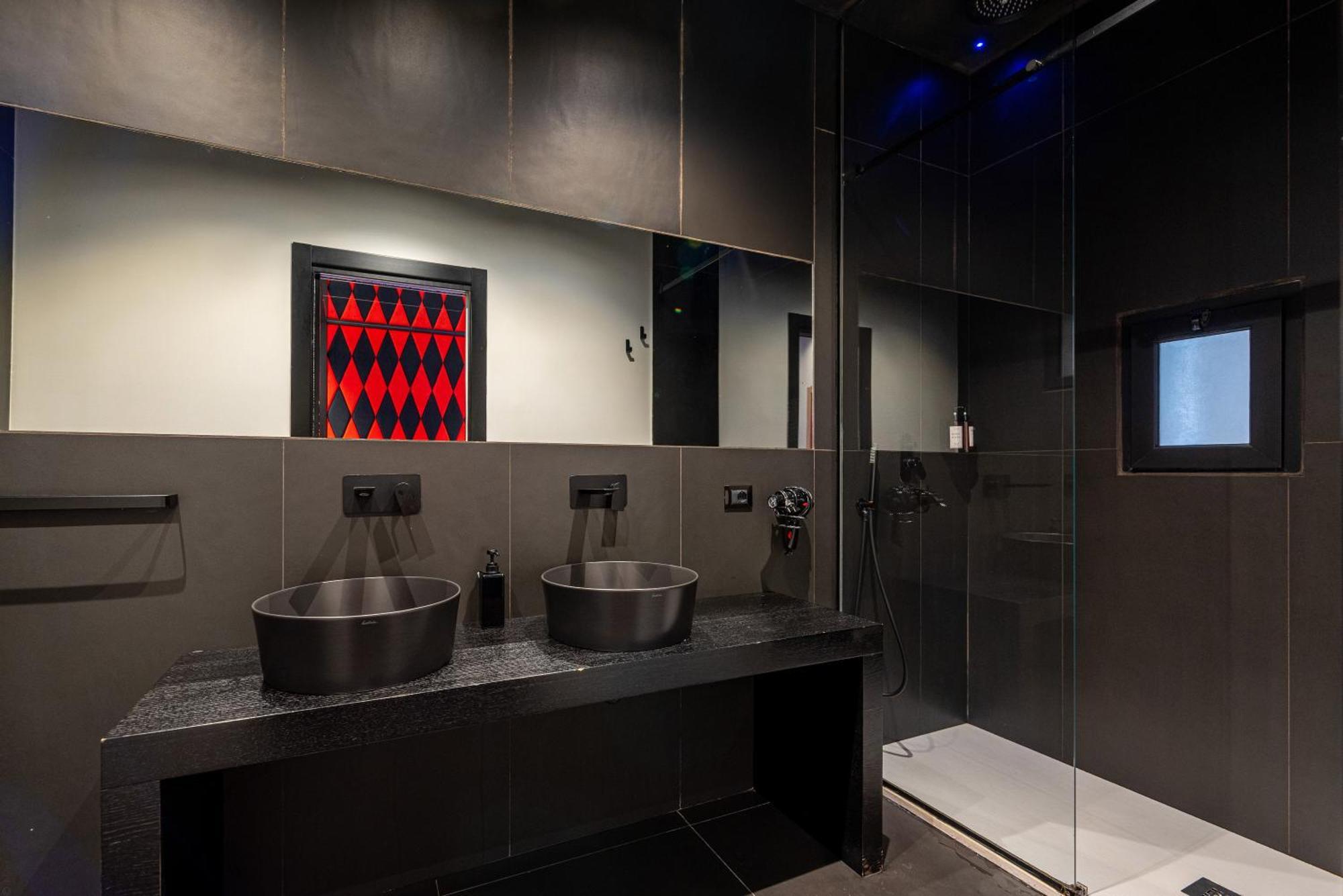 Maximum Hub Suite&spa